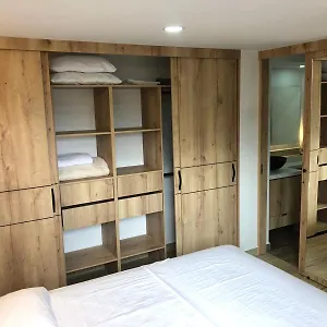 hermoso-y-comodo-aptomedellin.colombiamedellinhotels.com/